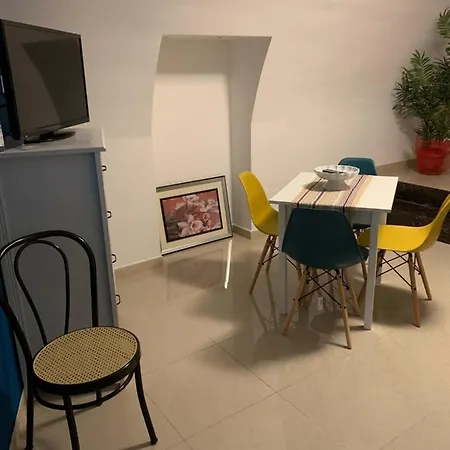 Topputo Accomodation Florence גרבינה אין פוליה